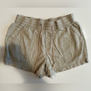 Linen shorts